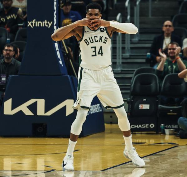 字母哥受困伤病 雄鹿主场不敌太阳