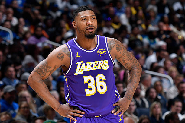 斯玛特对阵勇士出战成疑 有望复出迎战