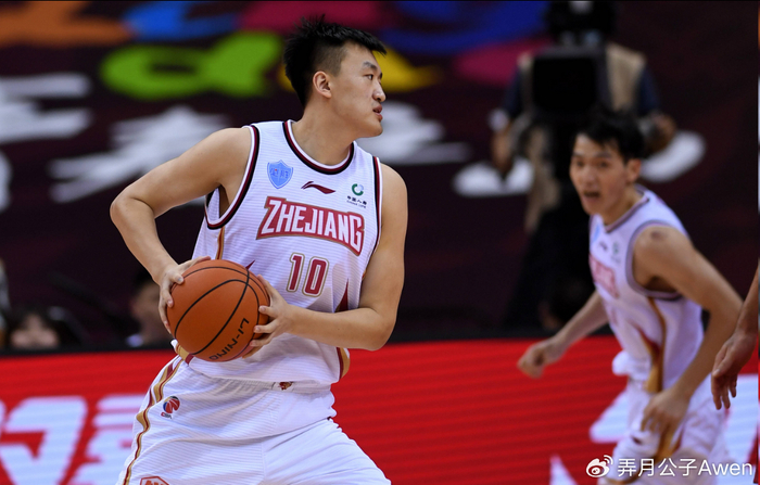浙江顶薪内线刘泽一状态低迷引争议，CBA顶薪制
