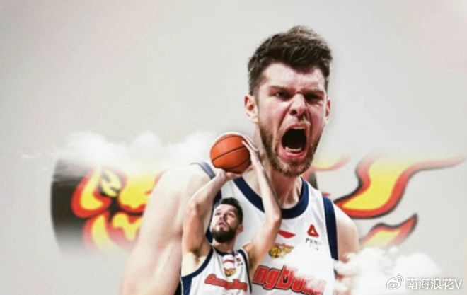 焦泊乔重返训练场与杜锋和解 复出时间临近