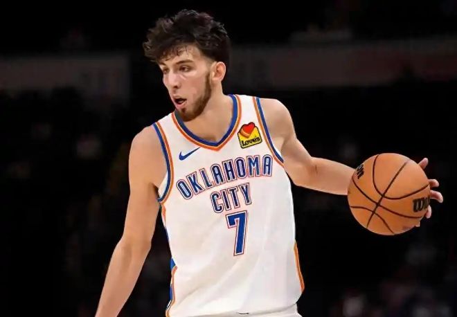 雷霆大胜快船锁定西部第一 切特砍30+14引领进攻