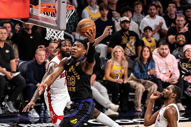 湖人两连胜系列赛2-0 八村塁关键表现助球队取胜